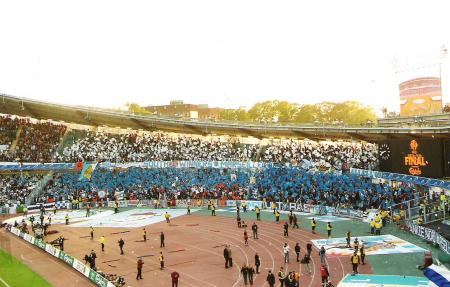 UEFA-05-VALENCE-OM 03.jpg